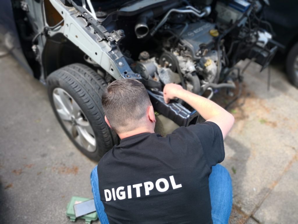 DIGITPOL - Stolen Vehicle Investigation